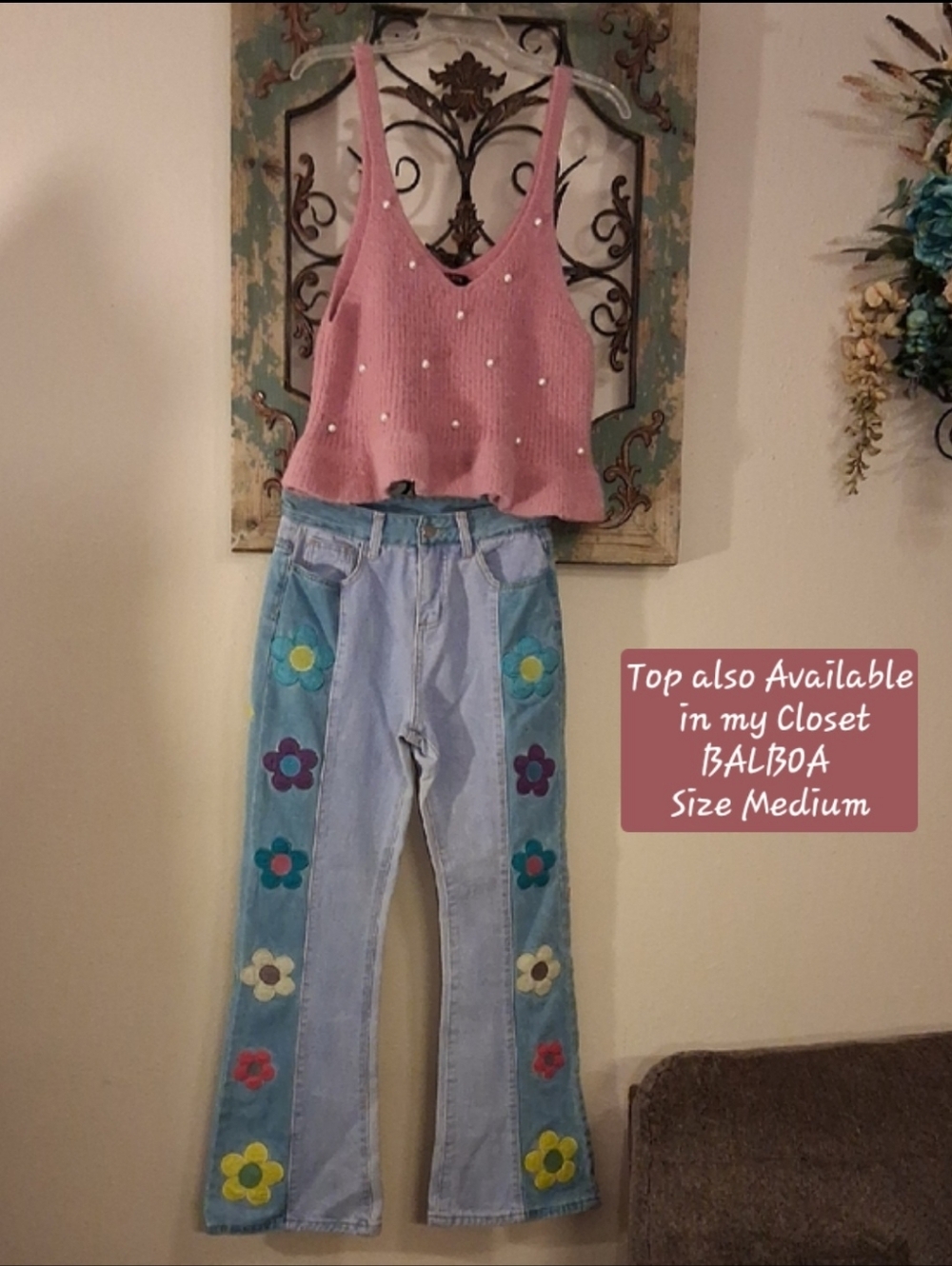 Light Blue Flare Jeans with Colorful Floral Side Panels. NWOT Size Small - Picture 4 of 12